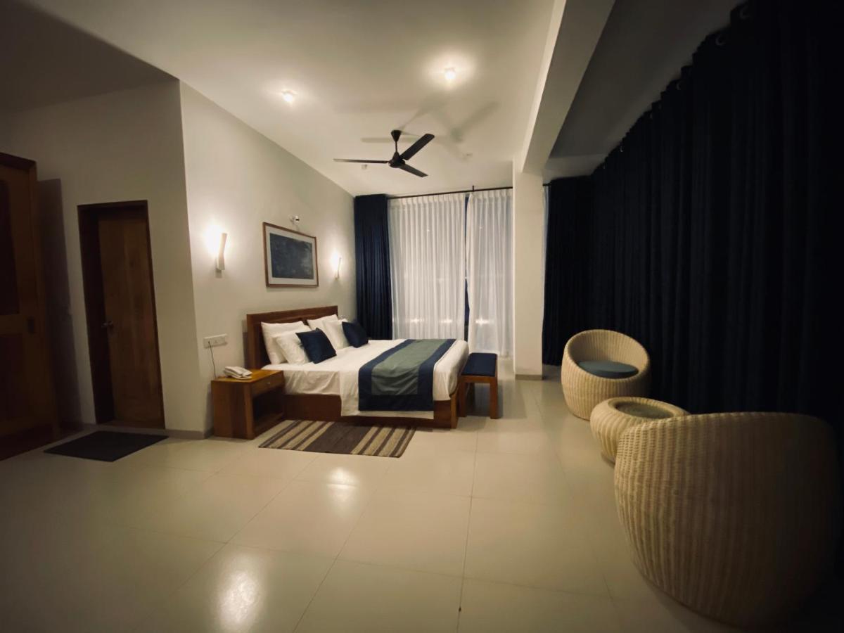 Hotel The Lighthouse Negombo Exteriér fotografie